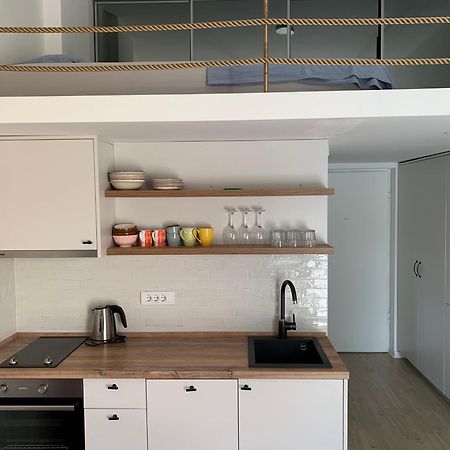 Sunny Studio Apartment Chiara Tivat Eksteriør billede
